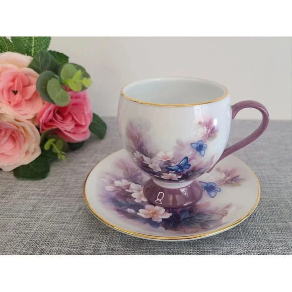Vintage Lena Liu 'Blossoms & Butterflies' Purple‎ Porcelain Tea Cup & Saucer - Picture 1 of 7